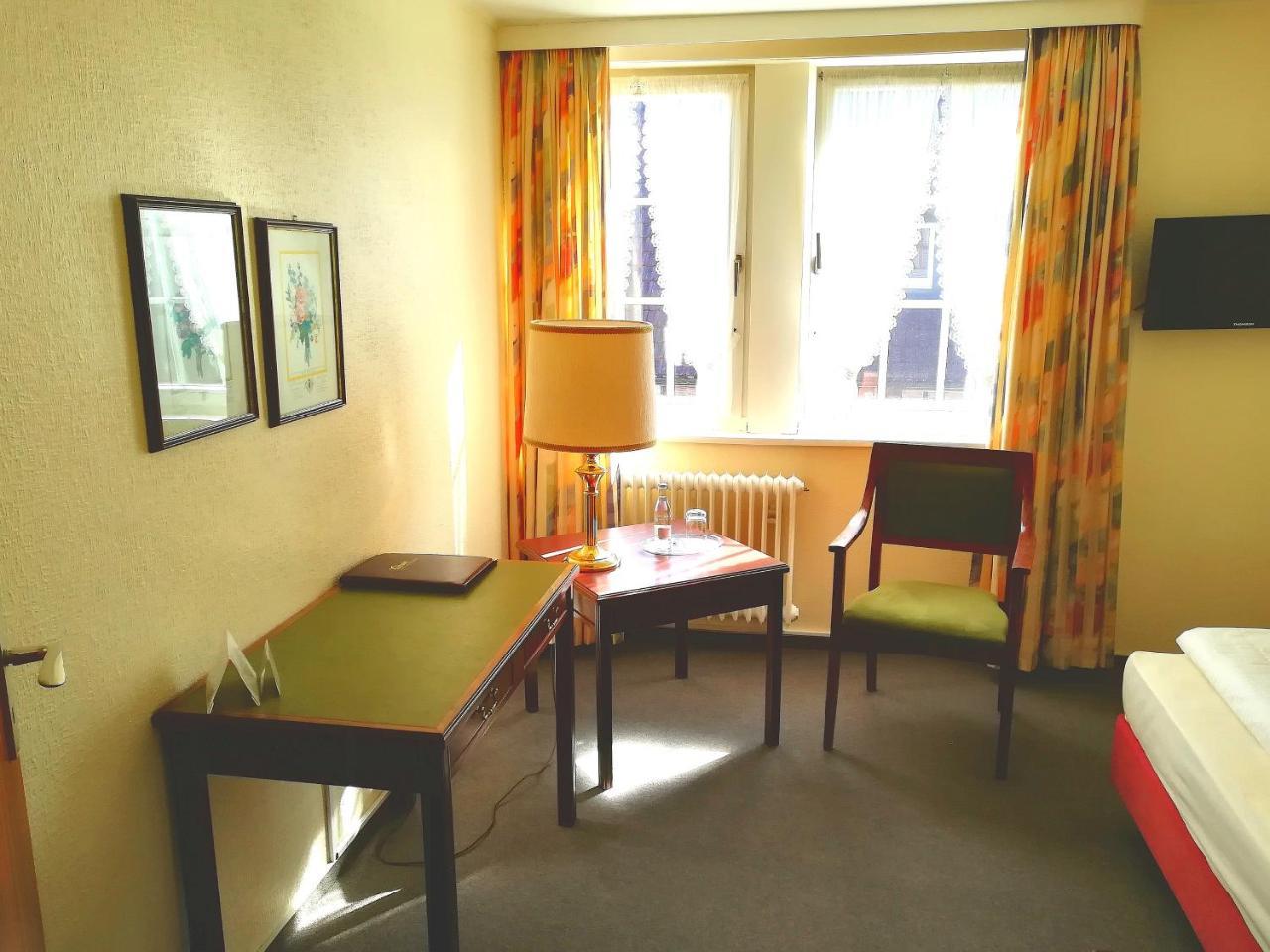 Hotel Krohwinkel Hittfeld Eksteriør billede